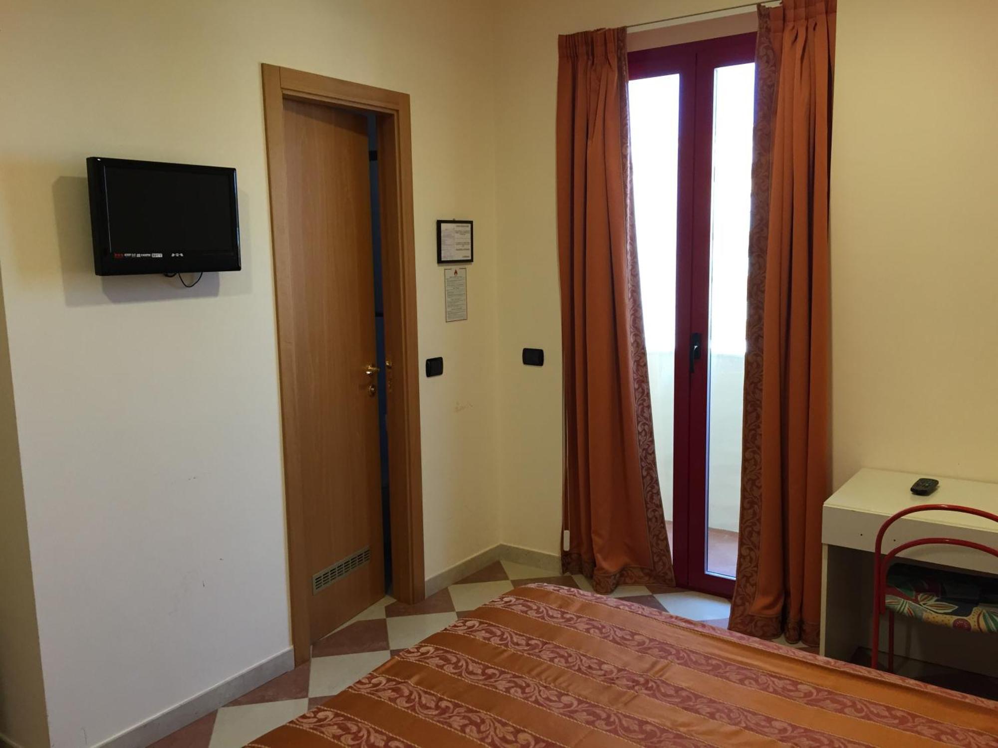 Hotel Fiorella Senigallia Room photo