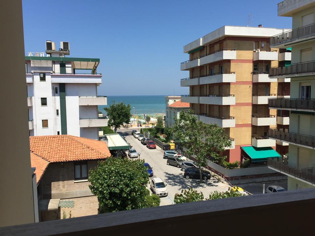 Hotel Fiorella Senigallia Room photo