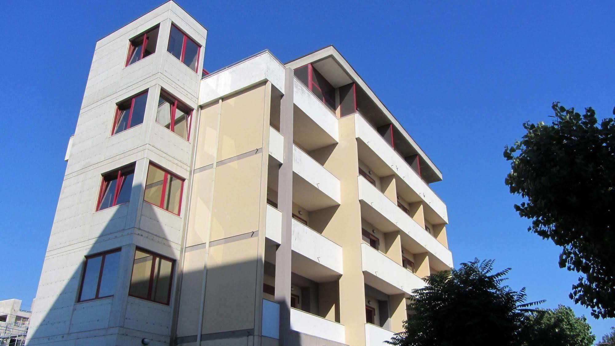 Hotel Fiorella Senigallia Exterior photo